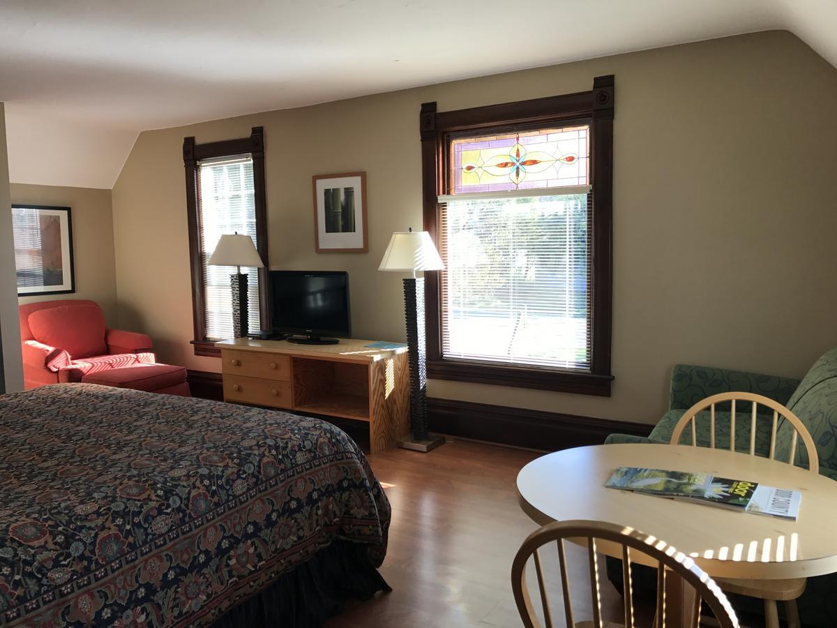 Harbor Light Inn Gills Rock 외부 사진