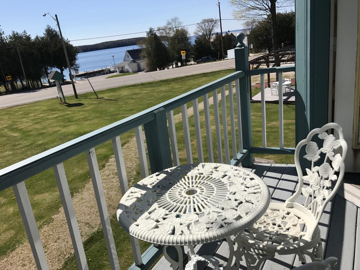 Harbor Light Inn Gills Rock 외부 사진